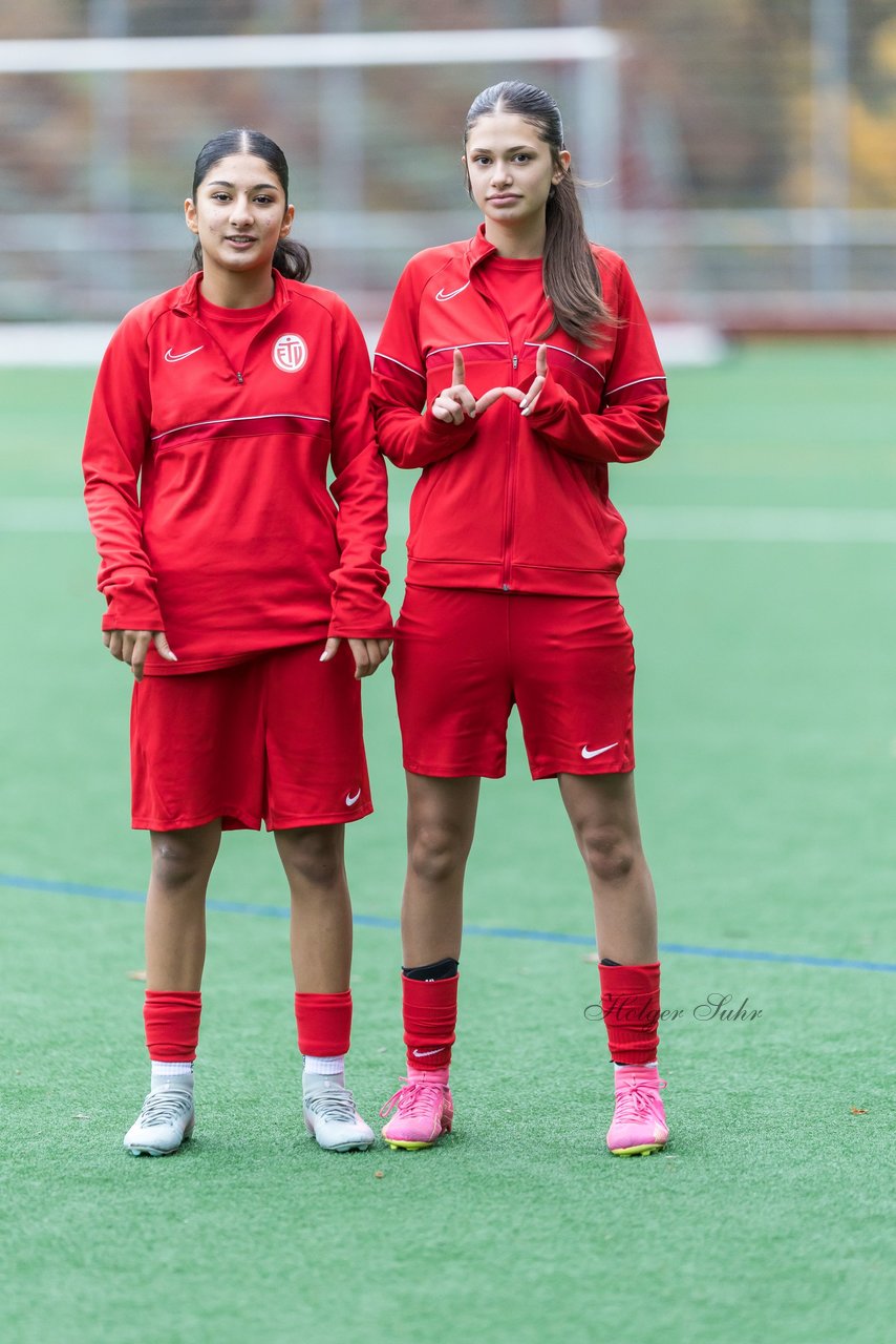 Bild 65 - wCJ VfL Pinneberg - Eimsbuettler TV : Ergebnis: 0:3